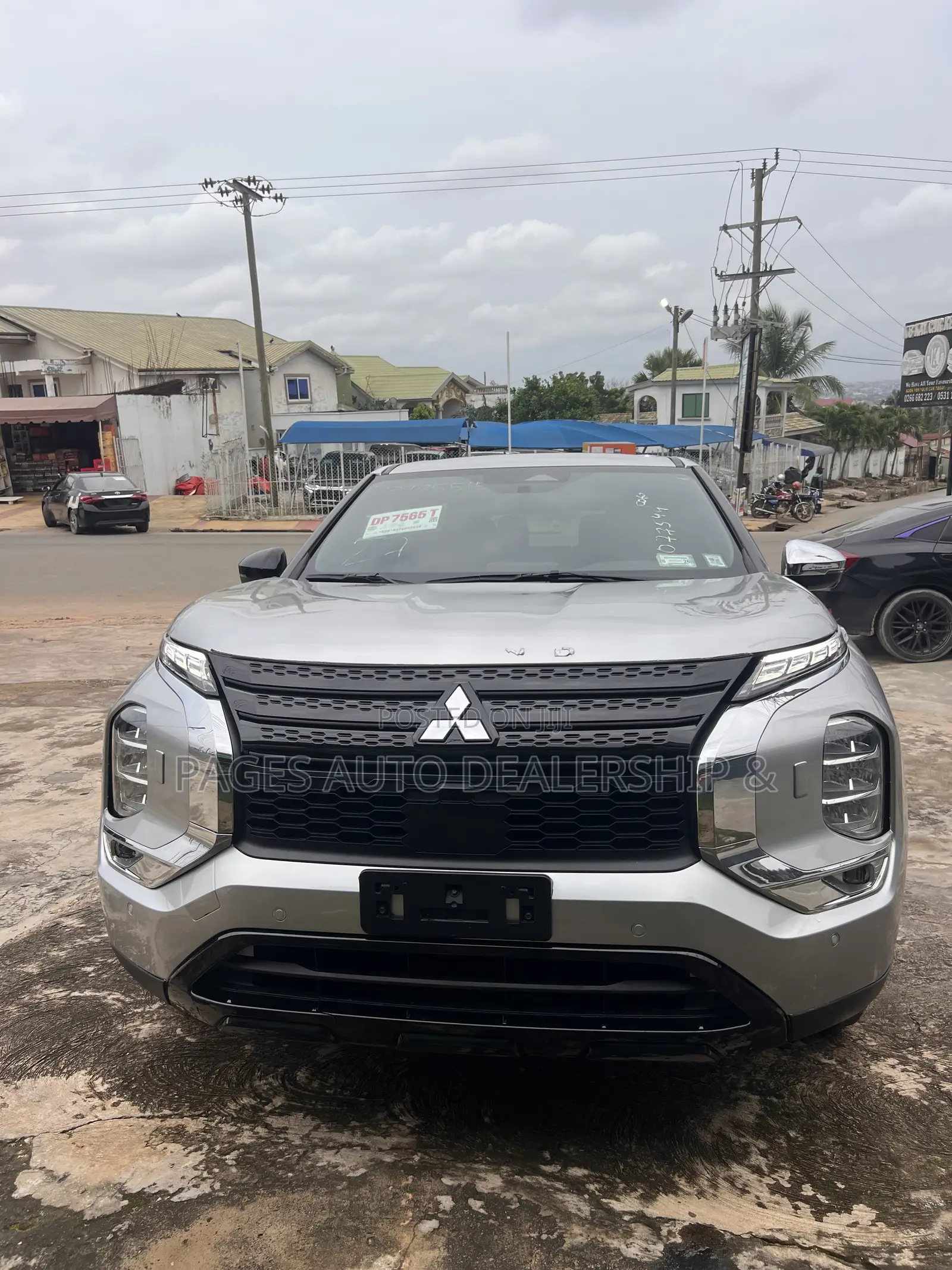 Mitsubishi Outlander SEL 2022 Gray