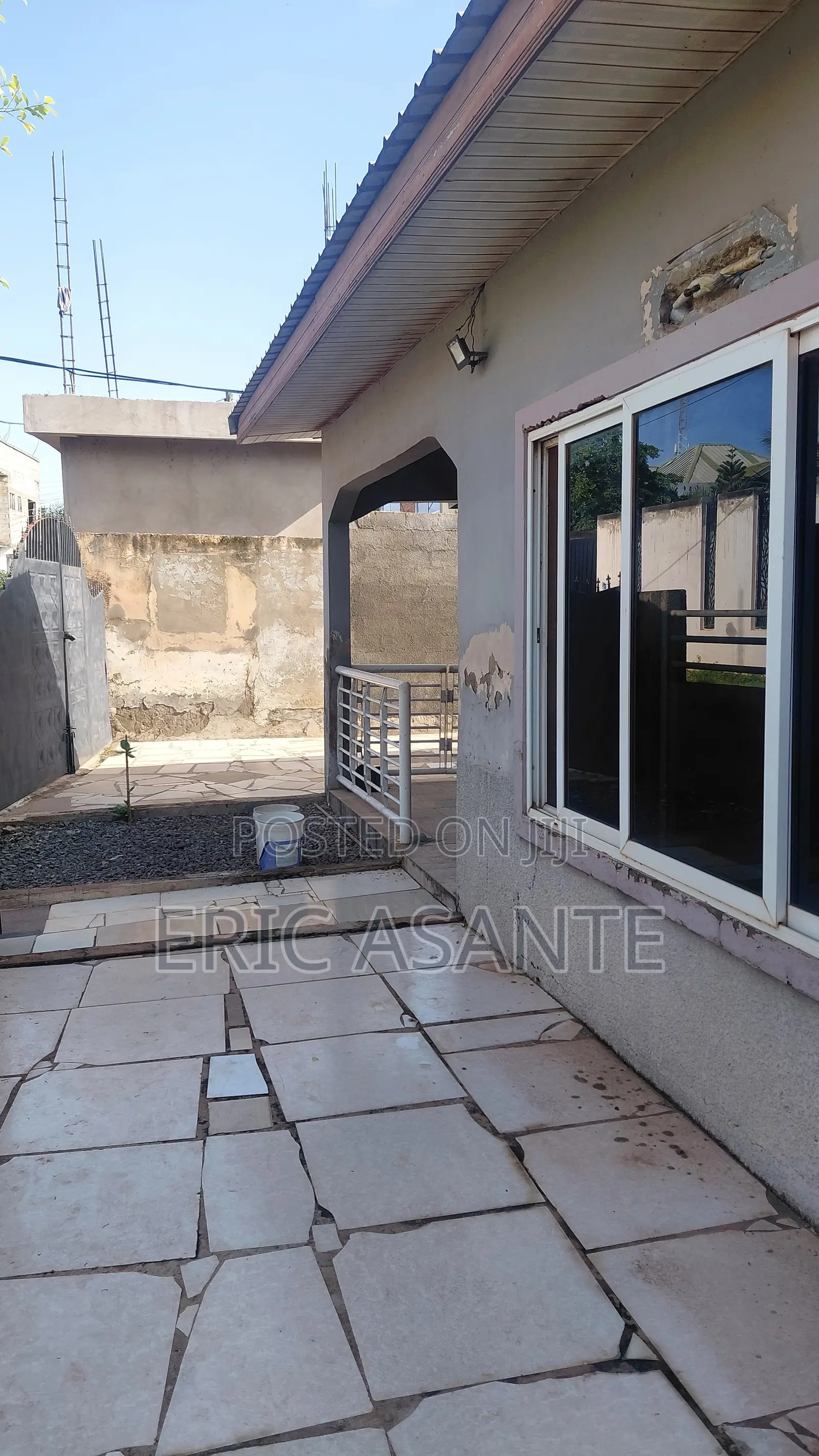 4bdrm House in Amrahia for sale