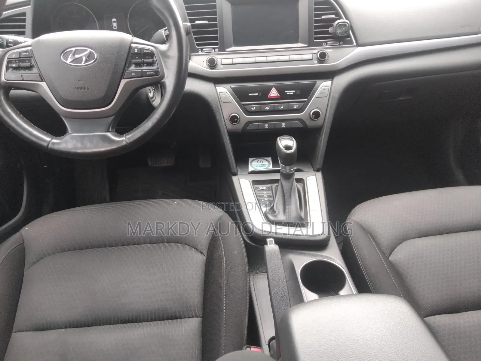 Hyundai Elantra 2017 White