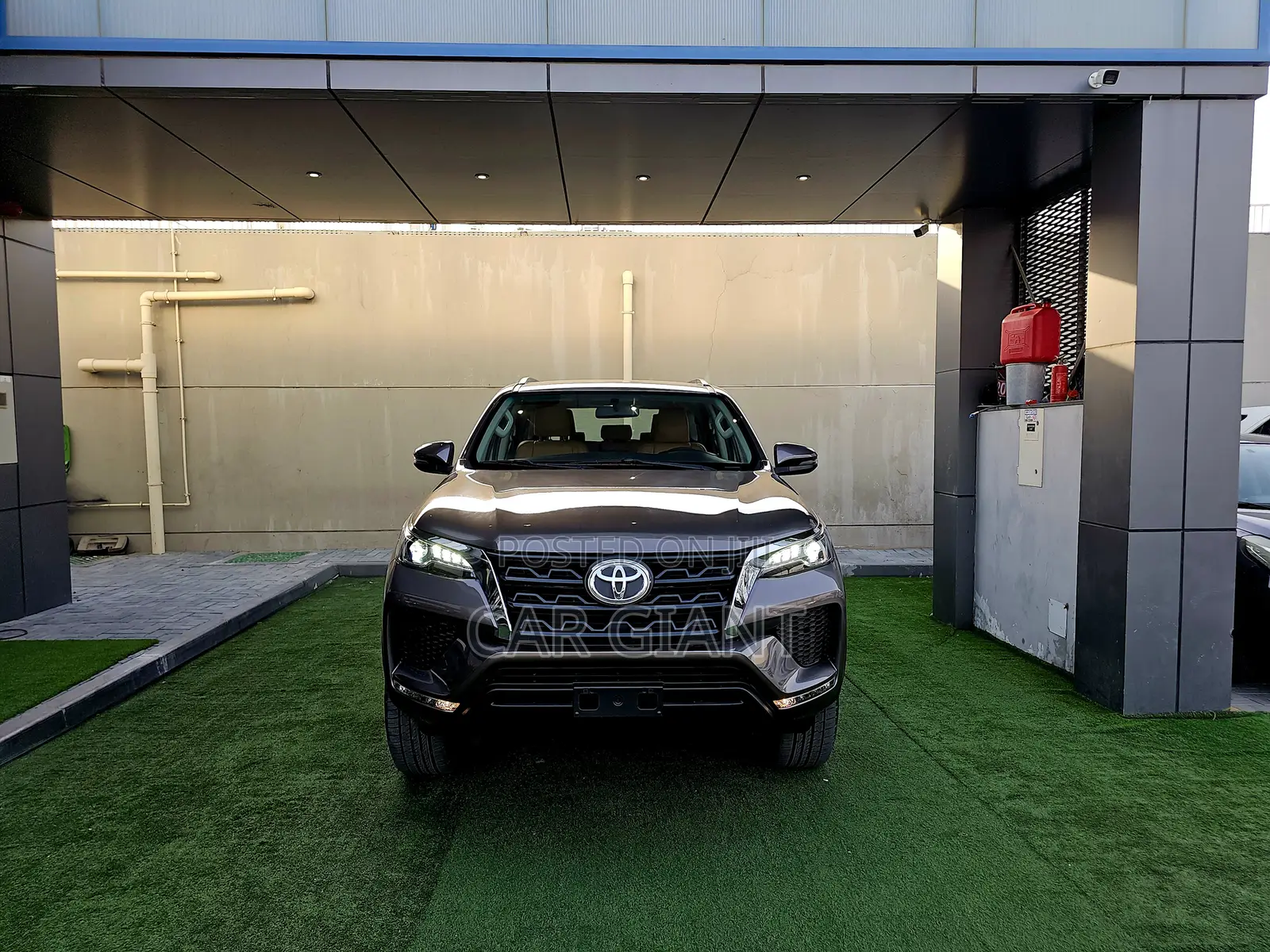 Toyota Fortuner 2.7 AWD 2019 Gray