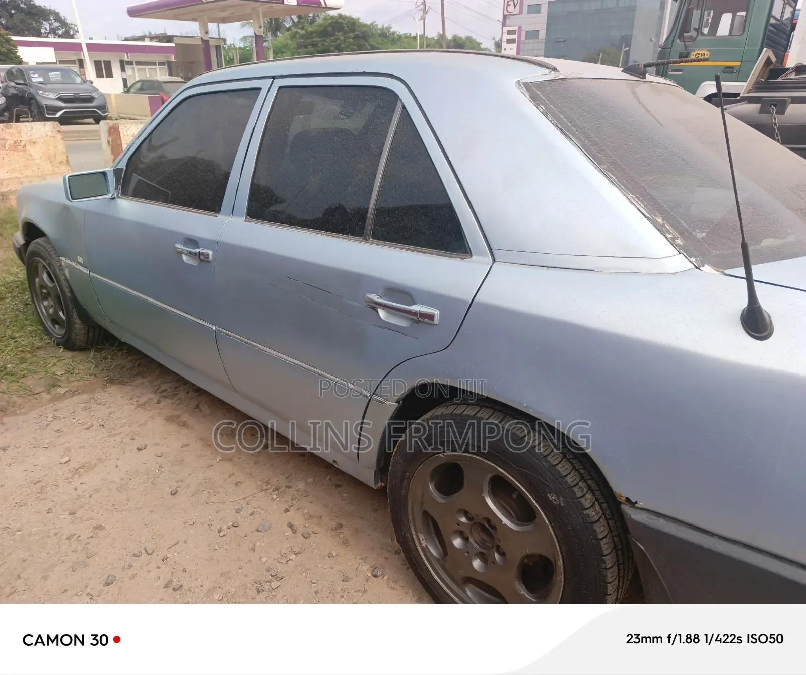 Mercedes-Benz 190E 1999 Blue