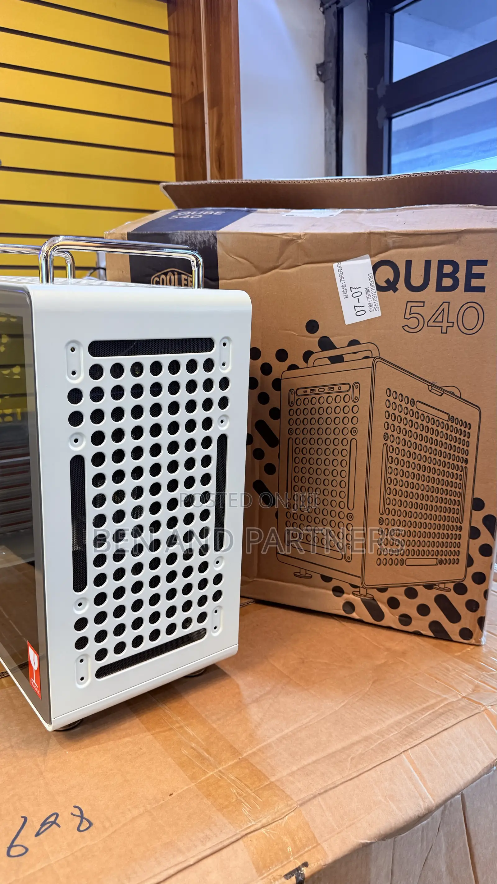 Cooler Master Qube 540 High-Airflow Atx Mid-Tower Case