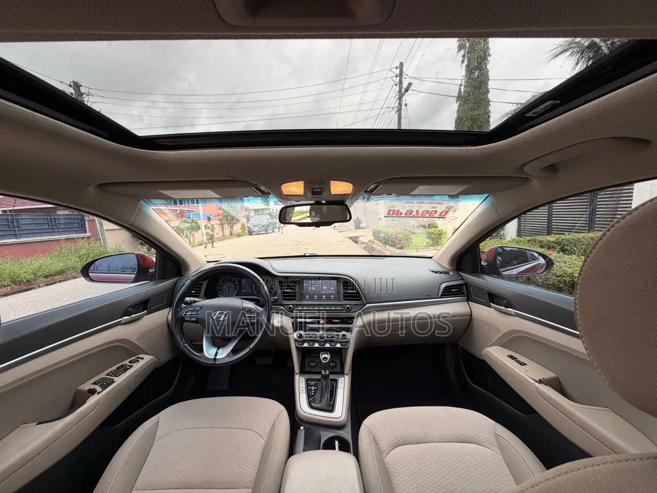 Hyundai Elantra 2019 Red