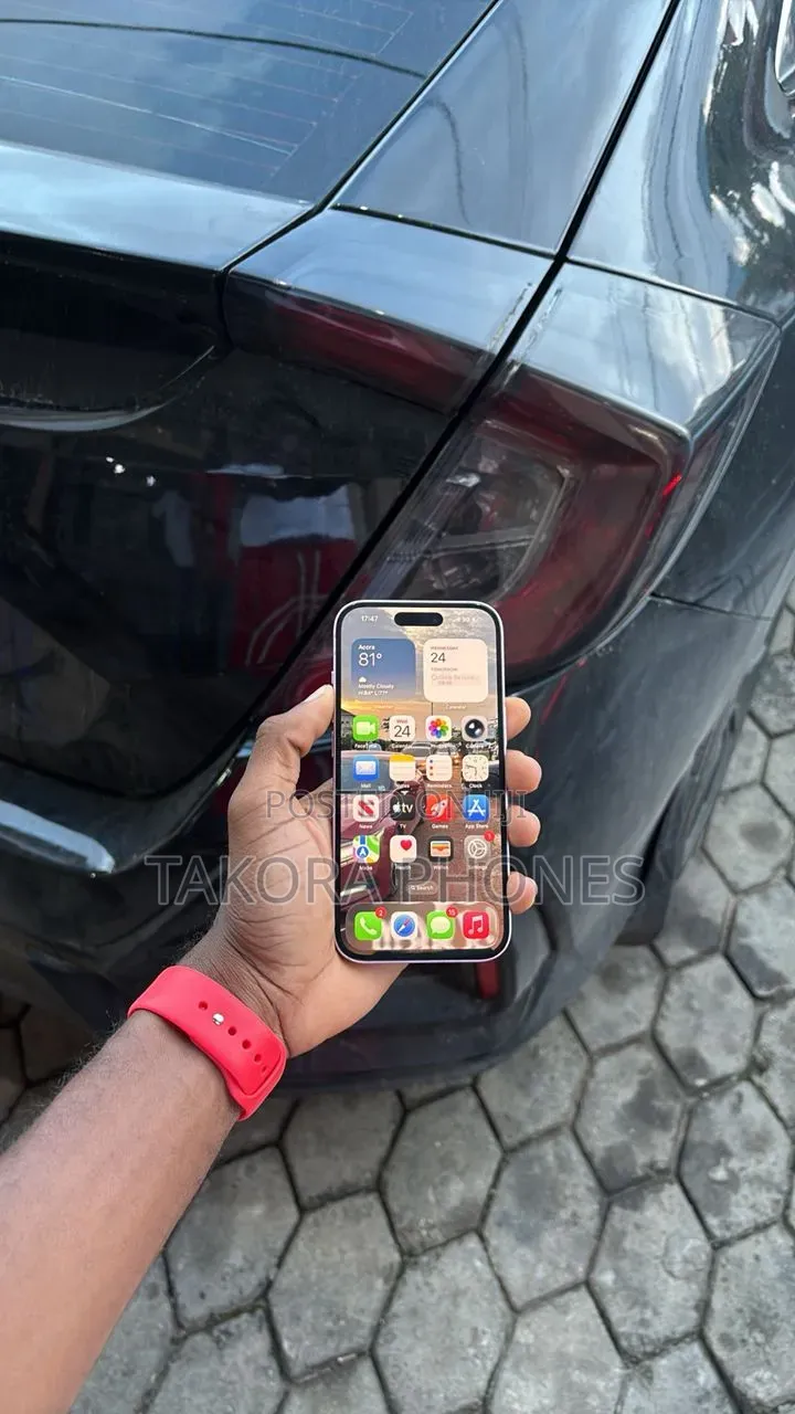 Apple iPhone 15 128 GB Green