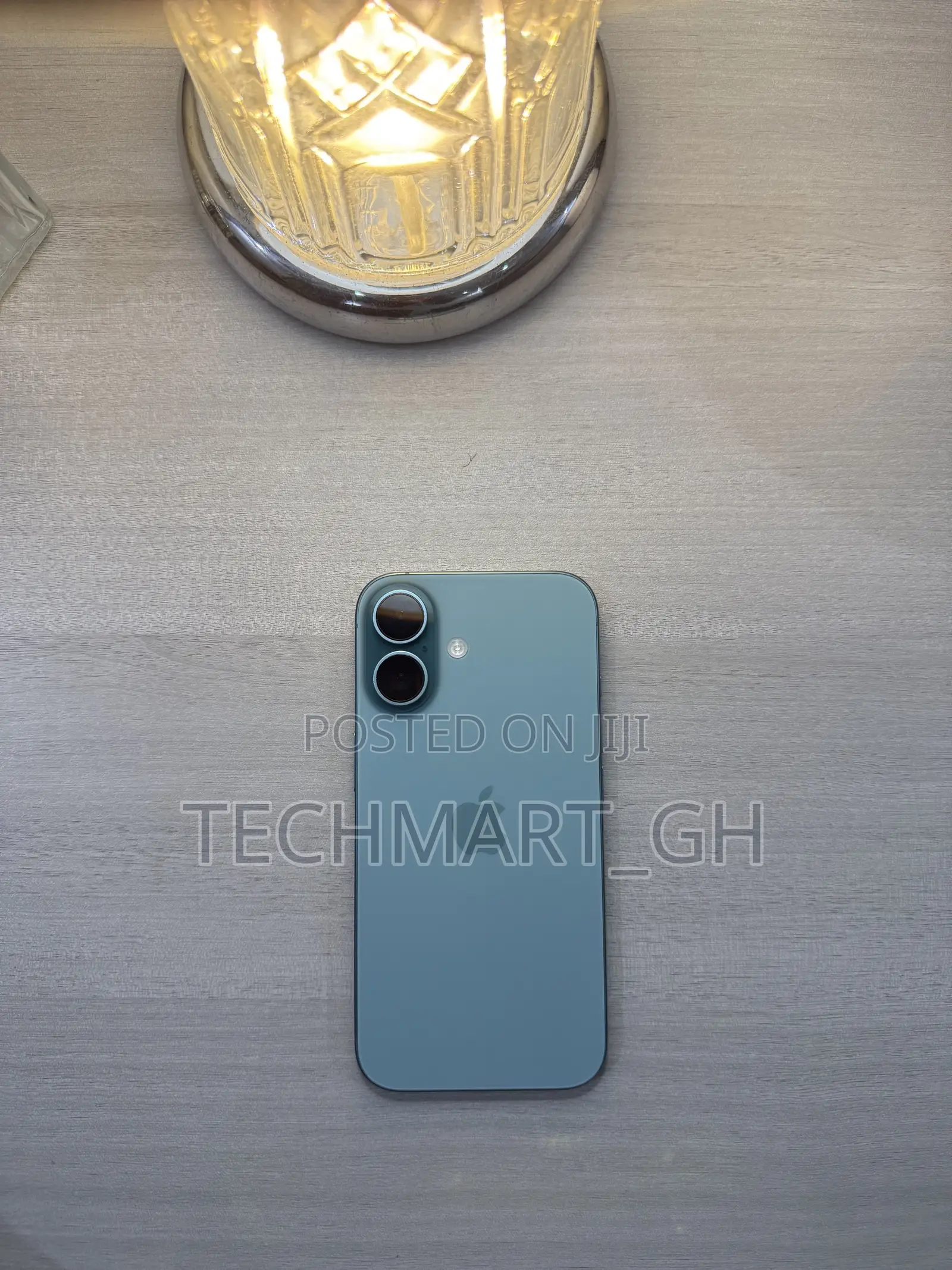 Apple iPhone 16 128 GB Green