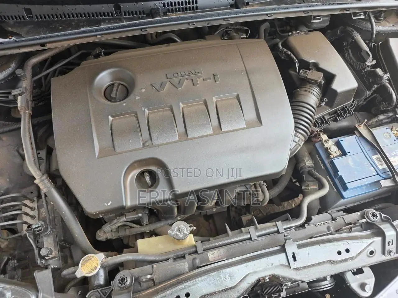 Toyota Corolla LE 4dr Sedan (1.8L 4cyl CVT) 2015 Beige