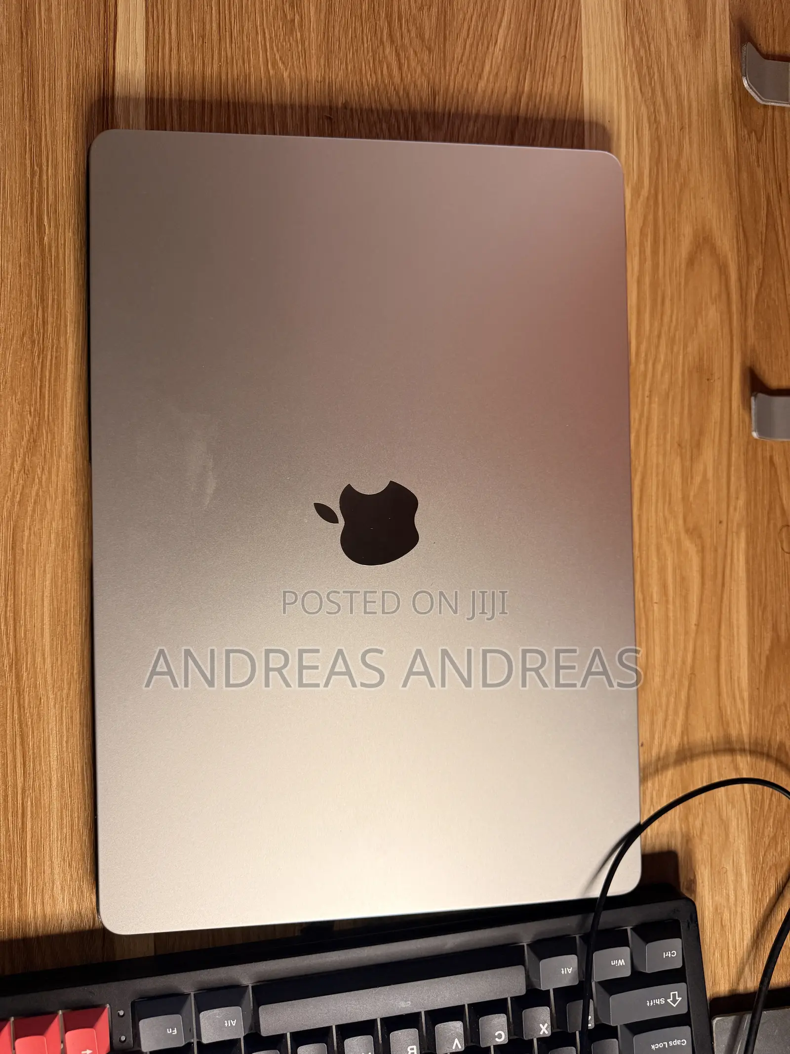 Laptop Apple MacBook Air 2024 M3 16GB Apple M3 SSD 256GB