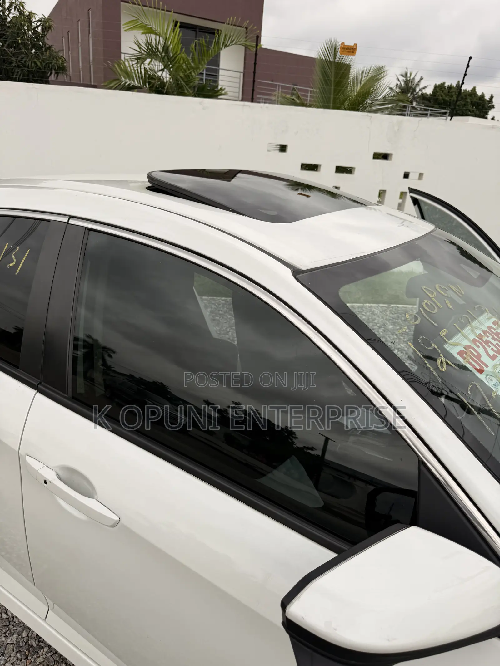 Honda Civic EX 4dr Sedan (2.0L 4cyl) 2017 White