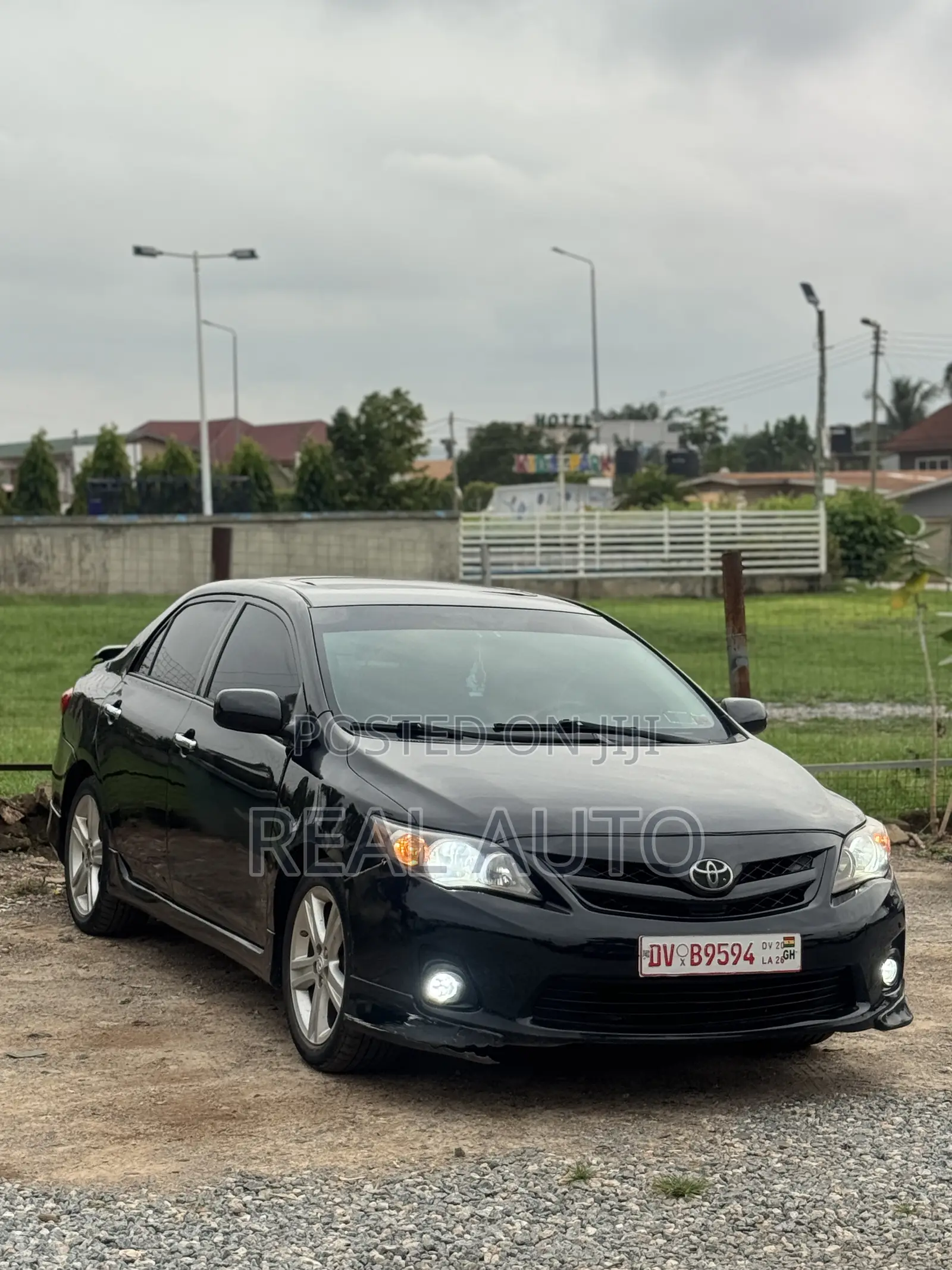 Toyota Corolla S Special Edition 4dr Sedan (1.8L 4cyl 4A) 2013 Black