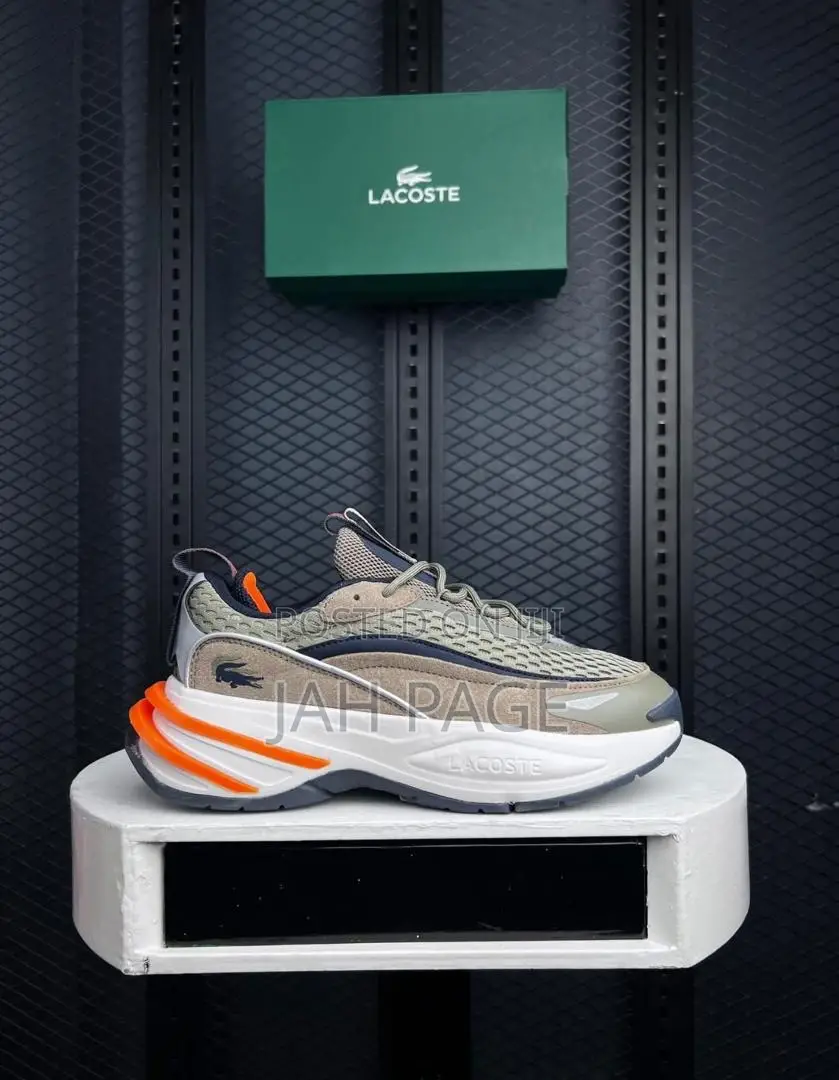Lacoste Big Sneakers