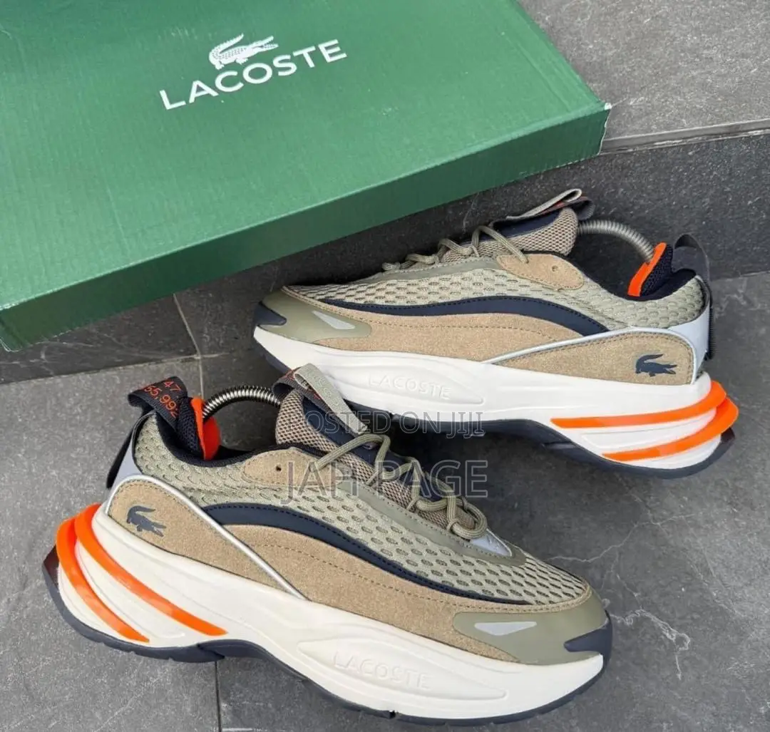 Lacoste Big Sneakers