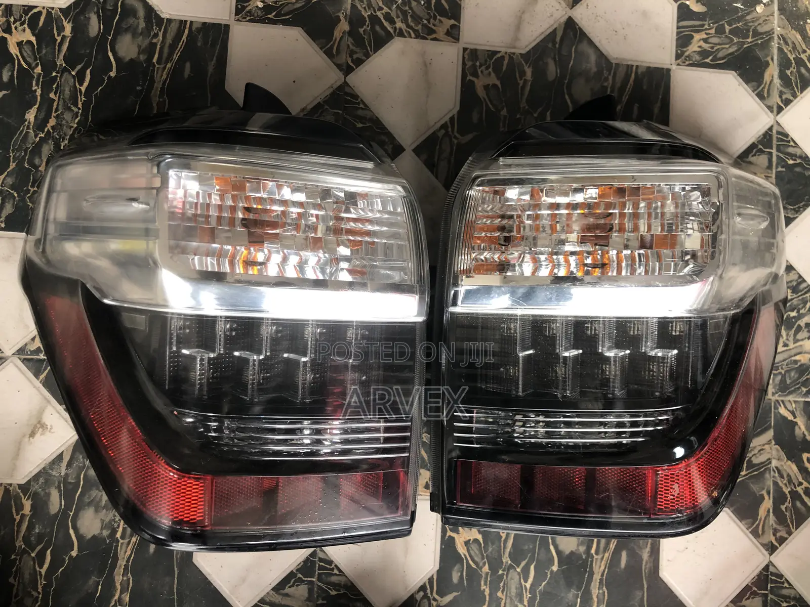 2014-2023 Toyota 4 Runner Taillight