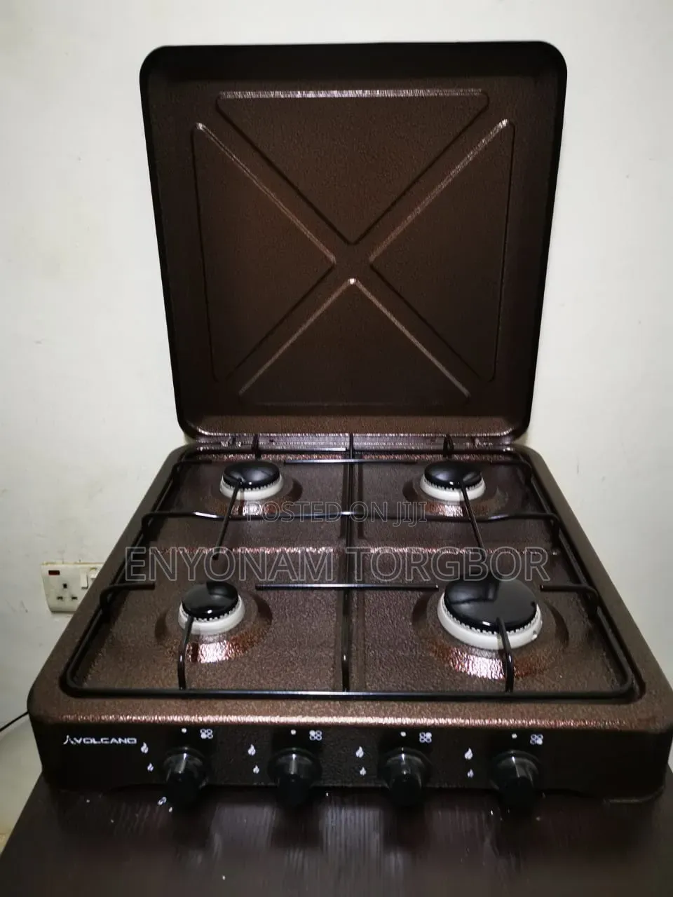 4 Burner Gas Stove