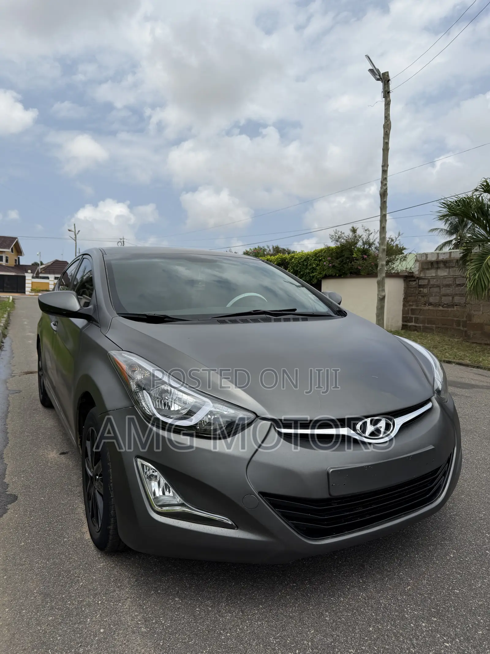 Hyundai Elantra Limited 4dr Sedan (1.8L 4cyl 6A) 2015 Gray
