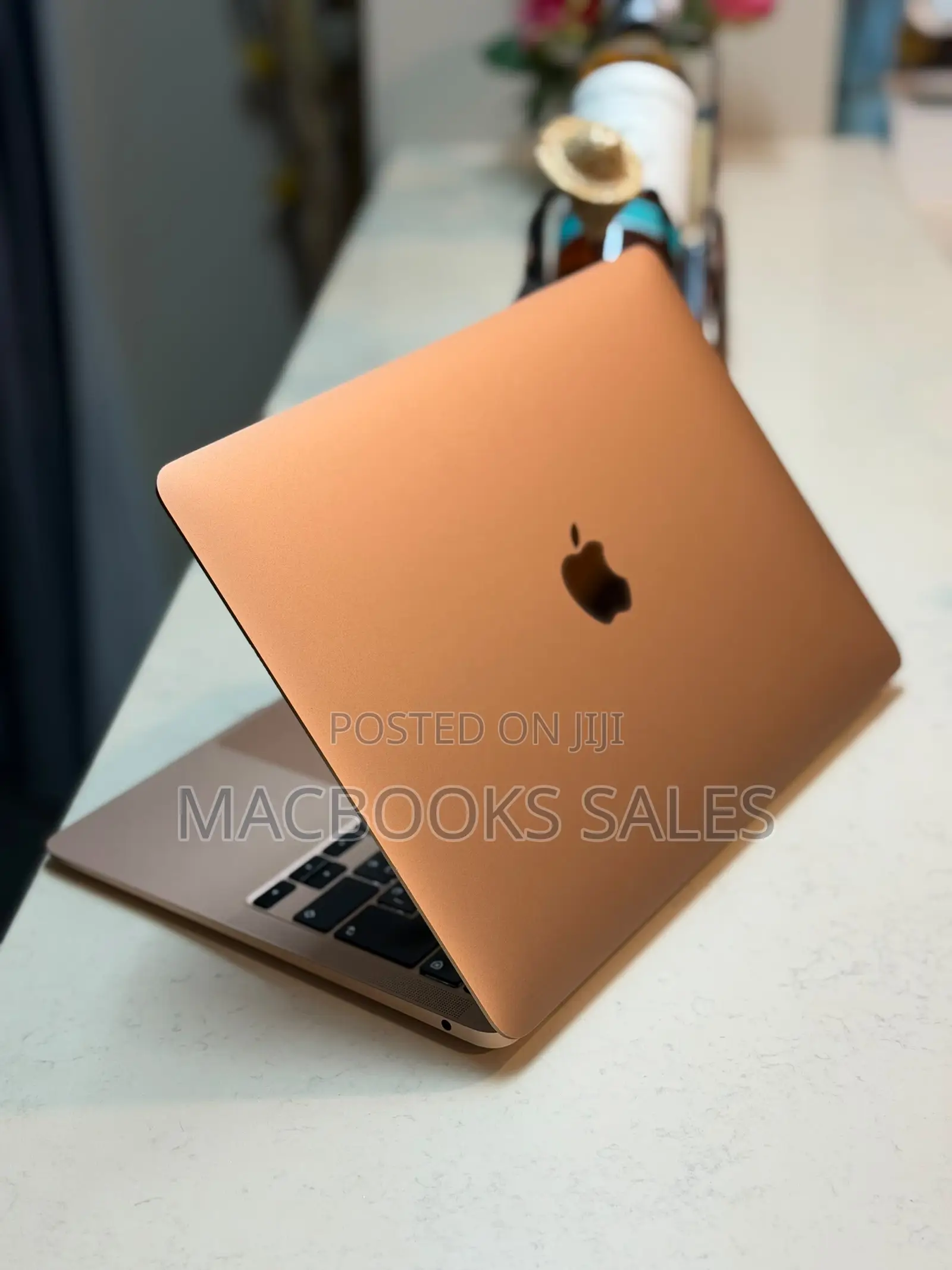 New Laptop Apple MacBook Air 2020 M1 16GB Apple M1 SSD 512GB