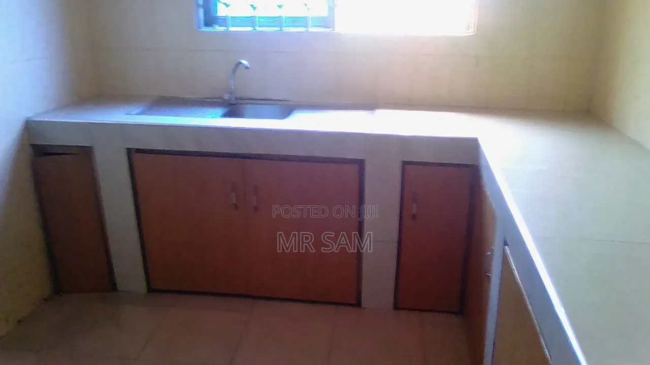 4bdrm House in Sam Properties, West Hills Mall Area for rent