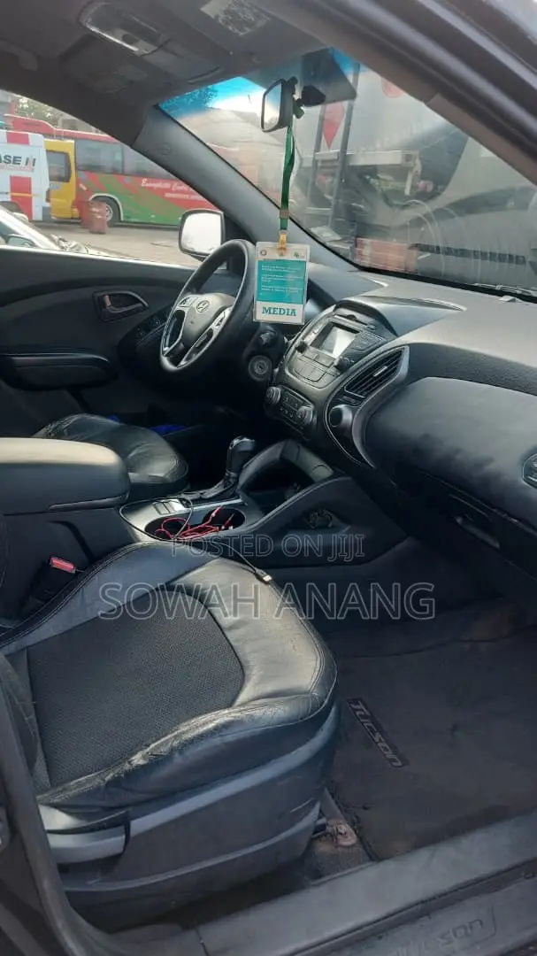 Hyundai Tucson 2015 Gray