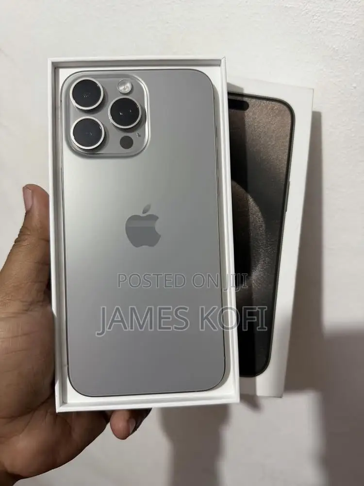 Apple iPhone 15 Pro Max 256 GB Silver