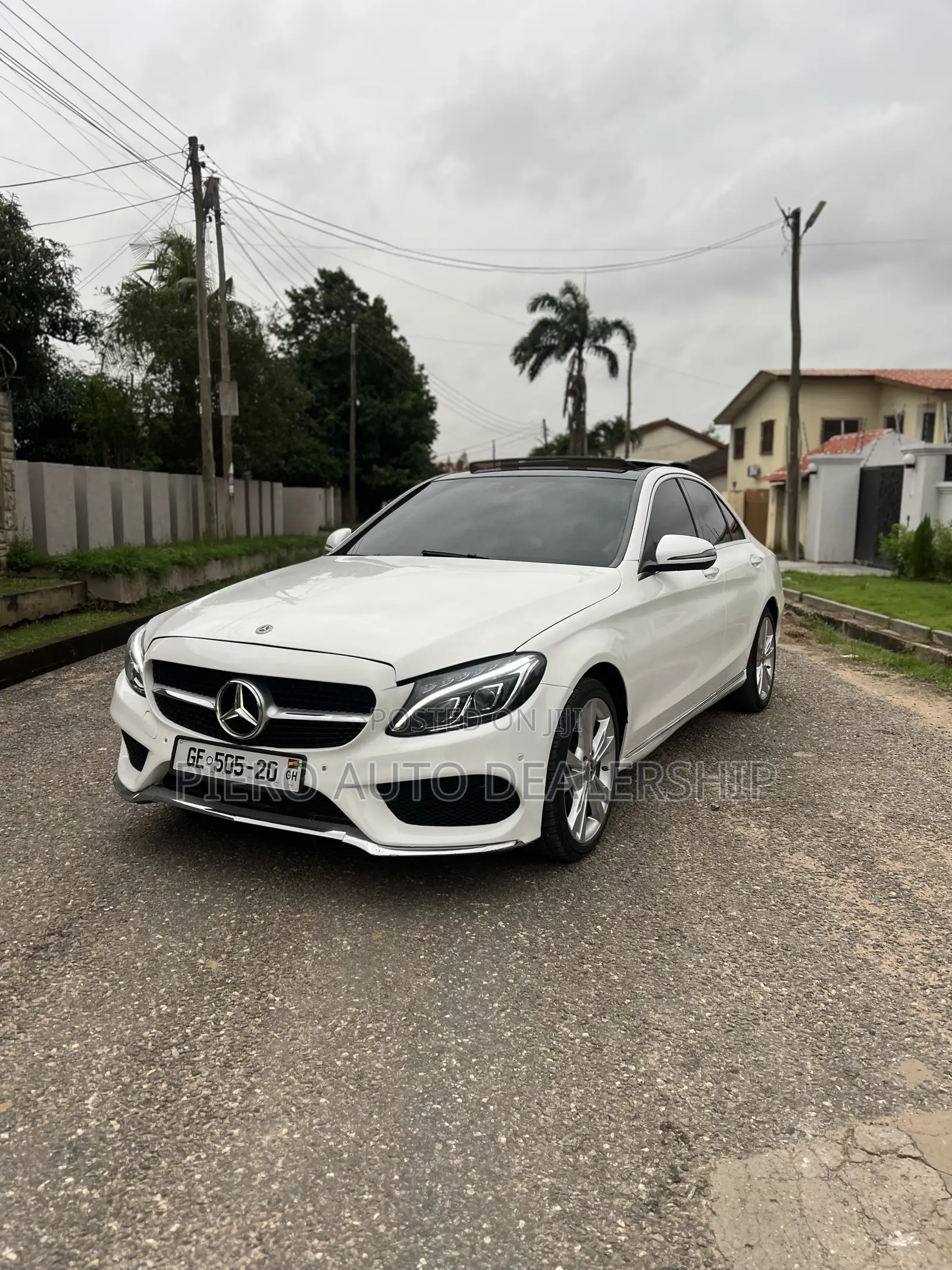 Mercedes-Benz C300 2018 White