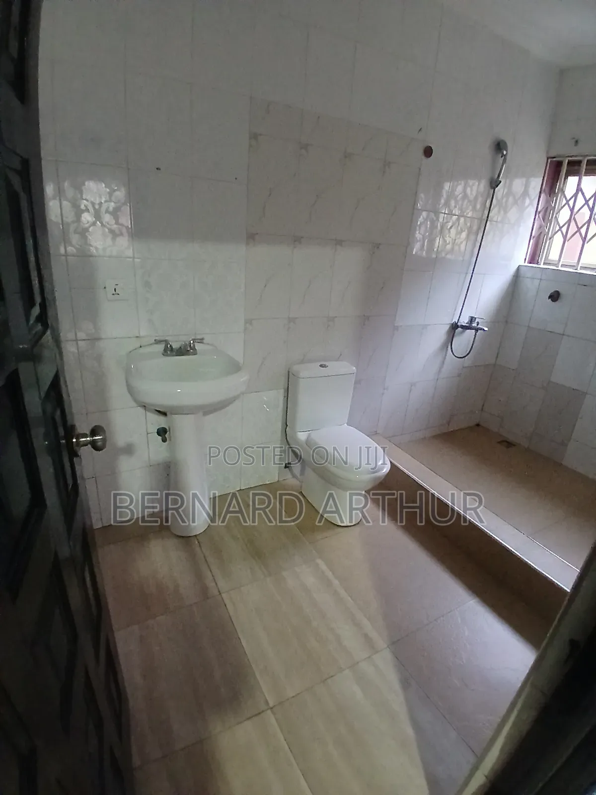 3bdrm Duplex in Bernard Agency, Kwabenya for rent