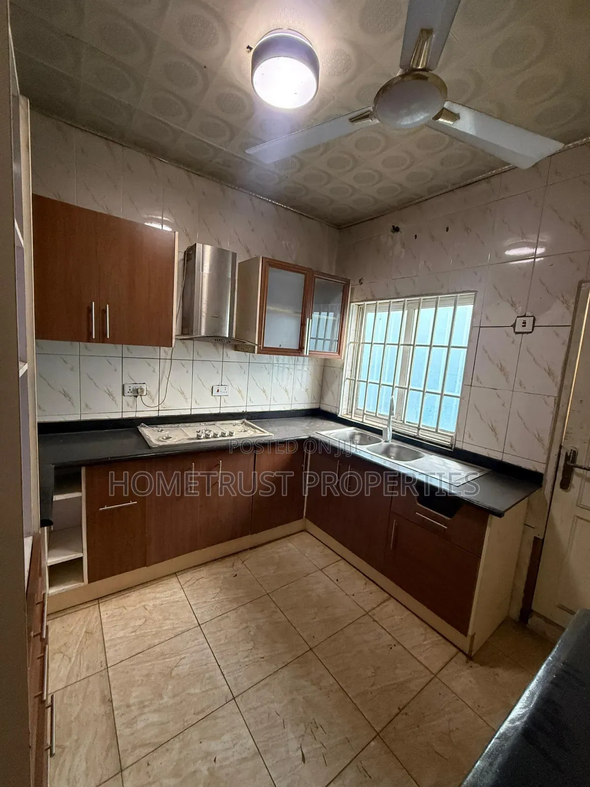 4bdrm House in Awoshie, Abrantie for sale