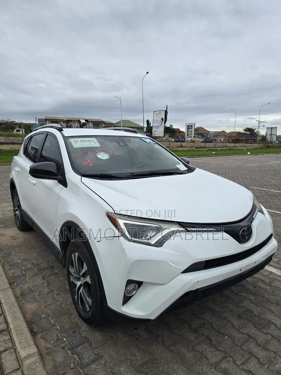 Toyota RAV4 2018 White