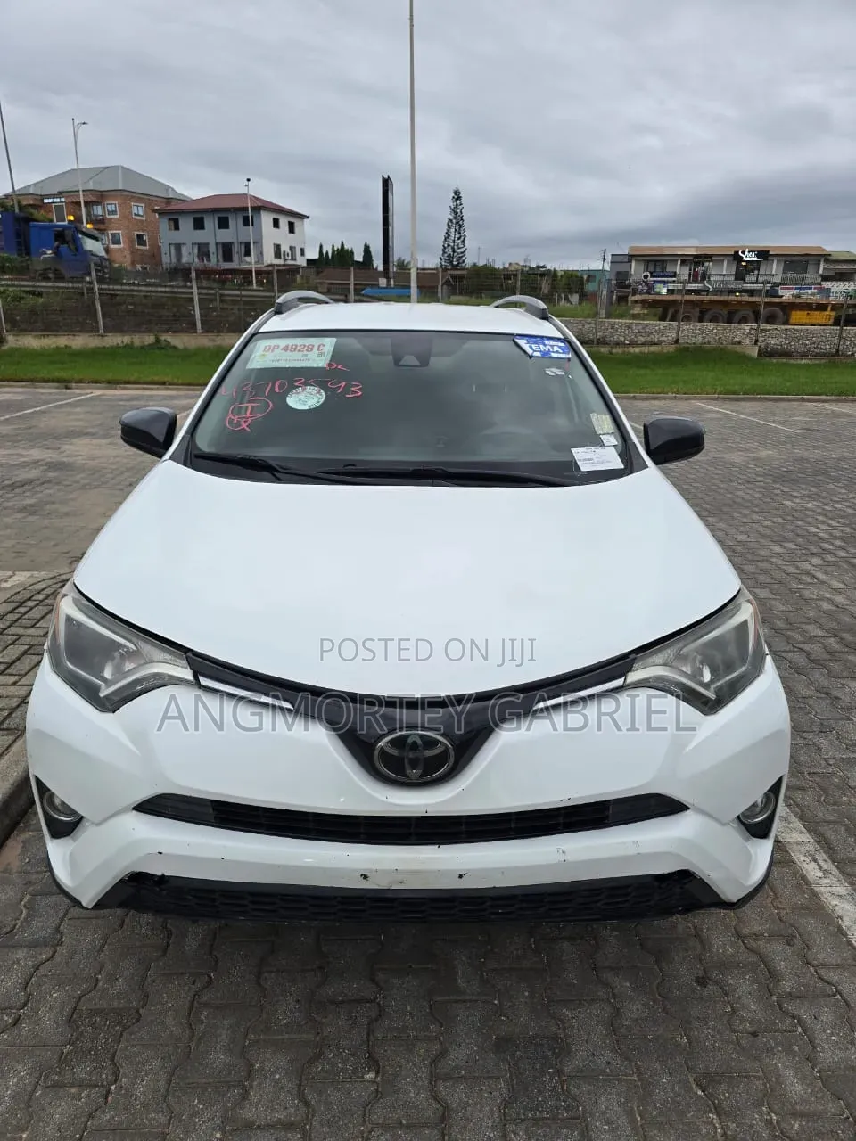 Toyota RAV4 2018 White