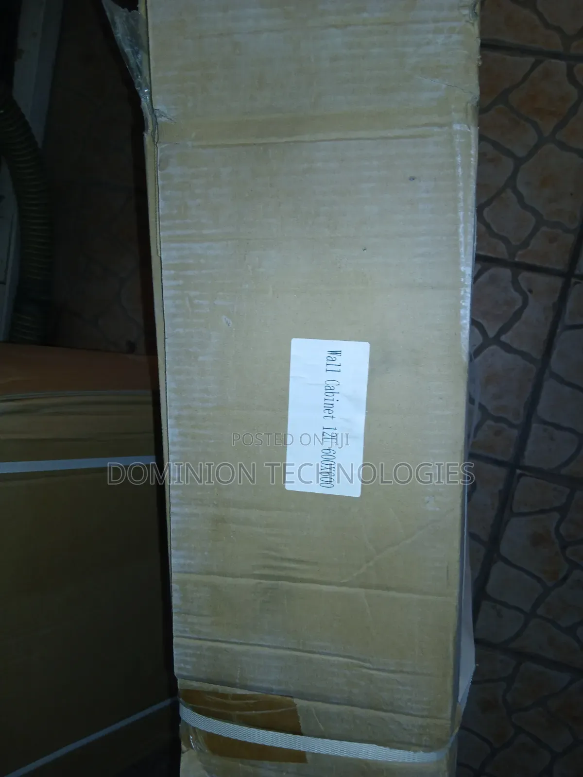 Linxtar Wall Cabinet 12u 600x600