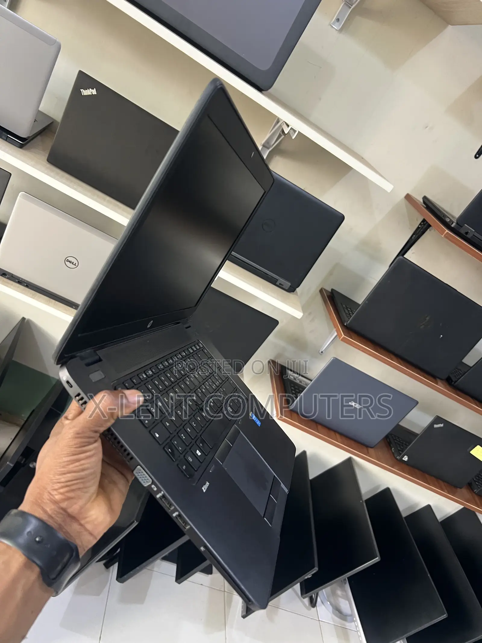 Laptop HP ZBook 15u 12GB Intel Core i7 SSD 256GB