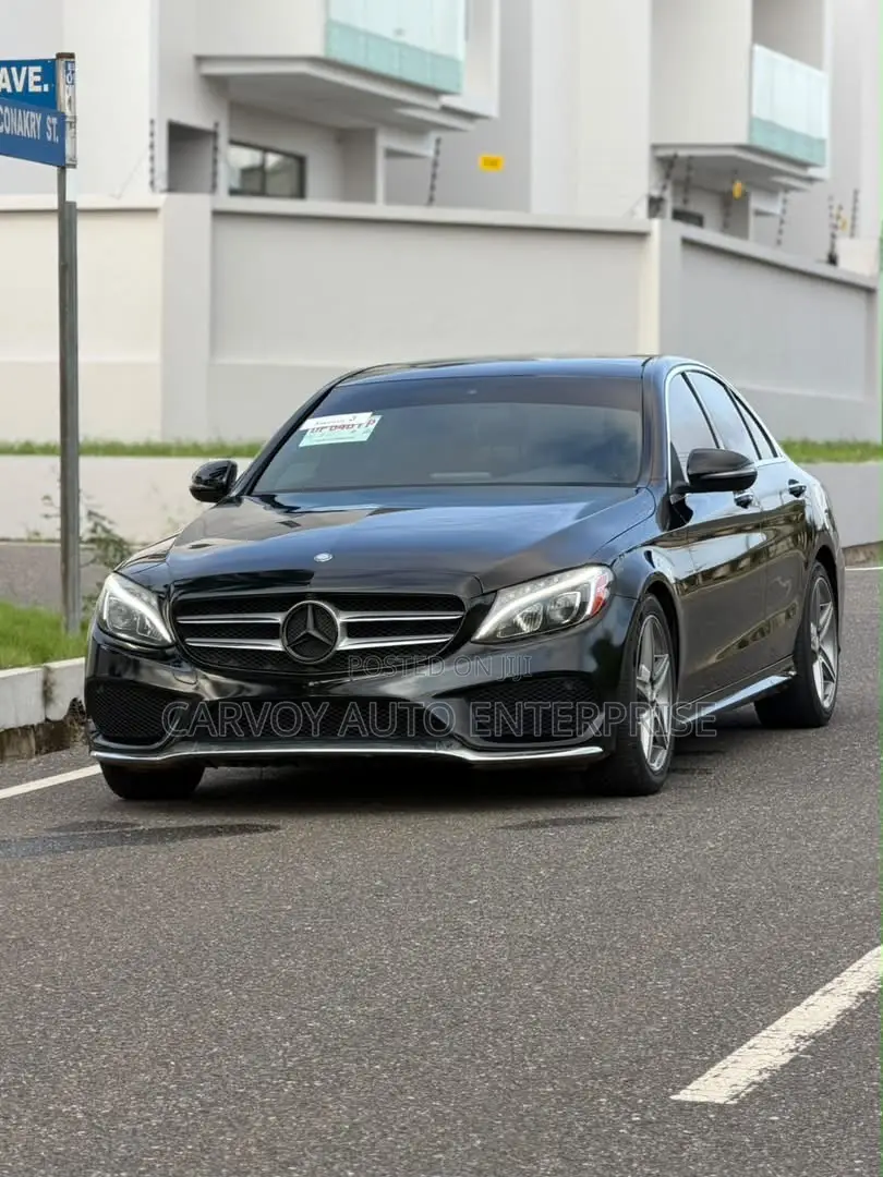 Mercedes-Benz C300 Sport 4Matic Sedan AWD (2.0L 4cyll 7A) 2016 Black