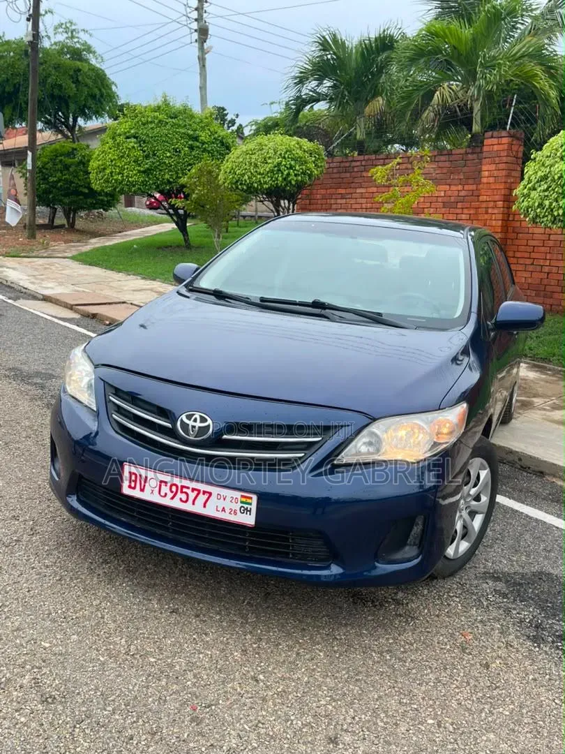 Toyota Corolla 2013 Blue