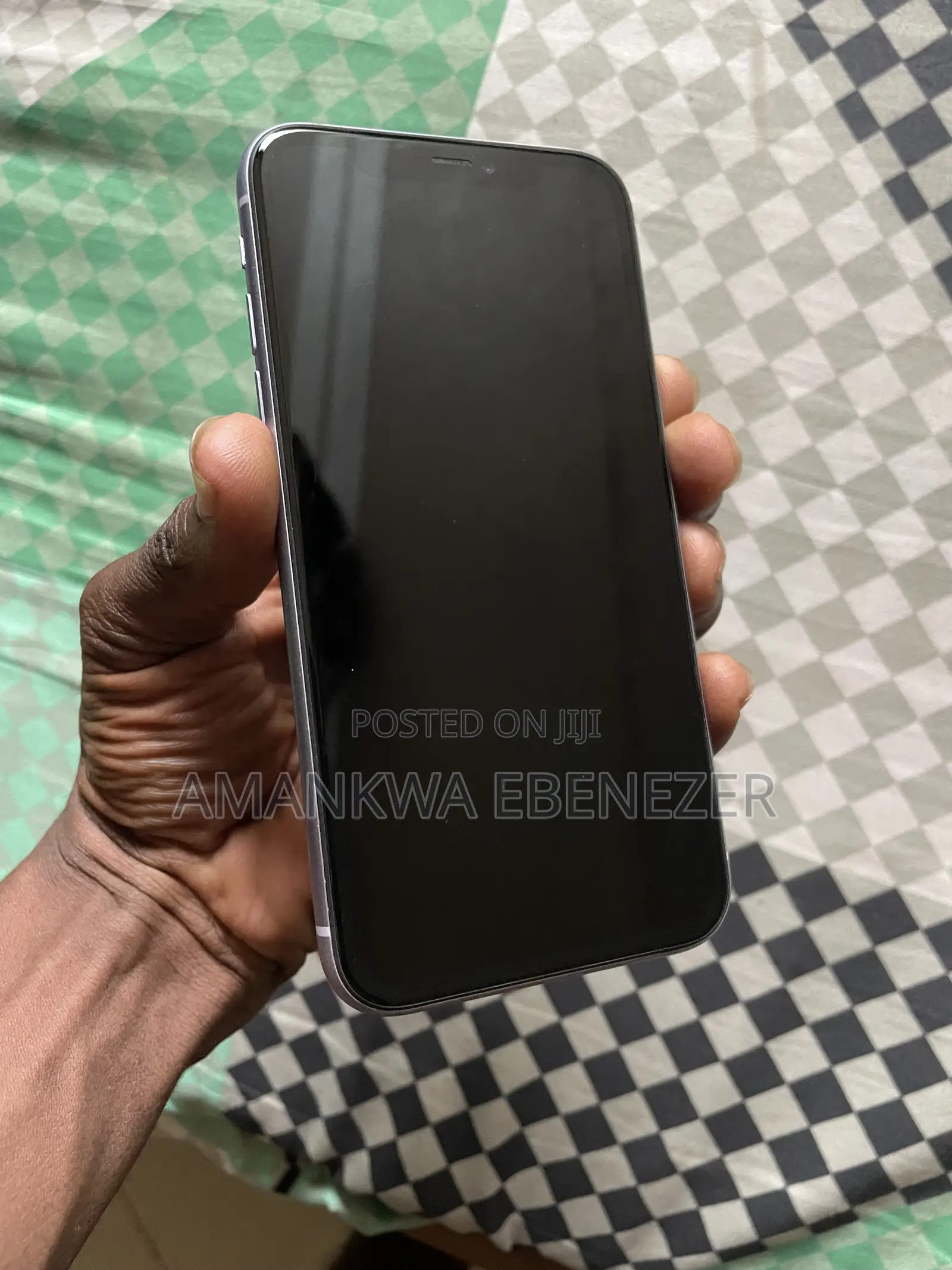 New Apple iPhone 11 64 GB White
