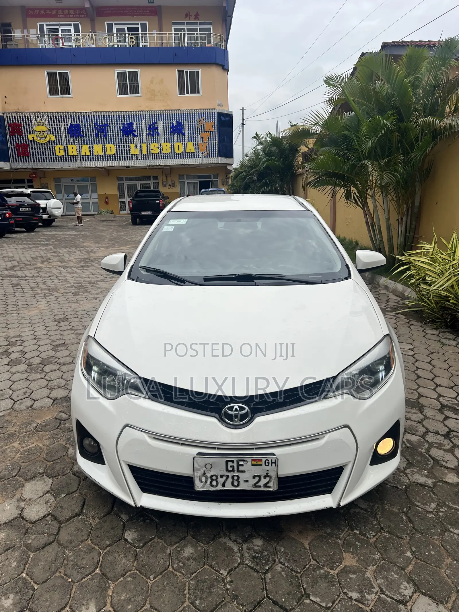 Toyota Corolla 2015 White