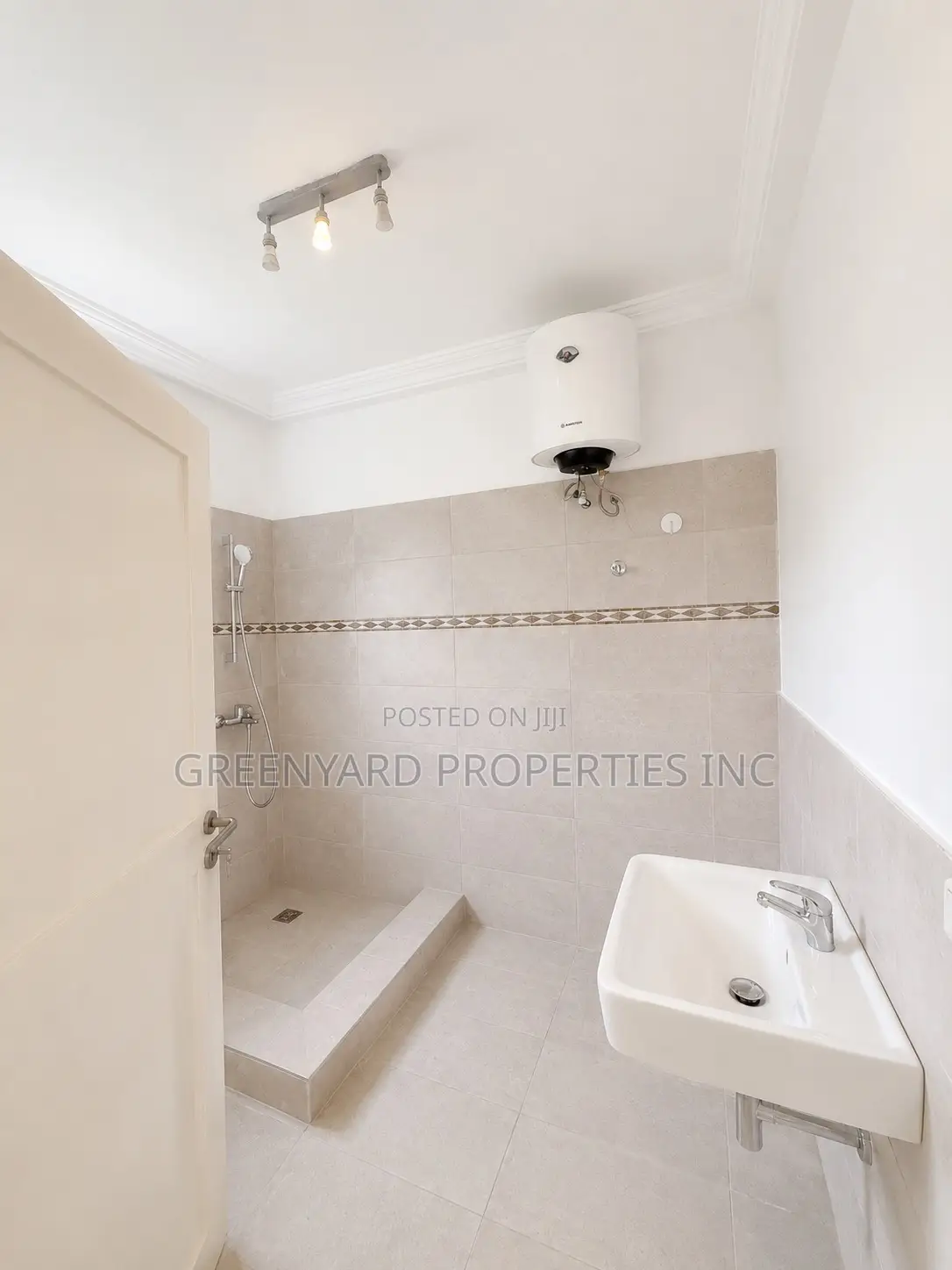 3bdrm Apartment in East Legon for rent