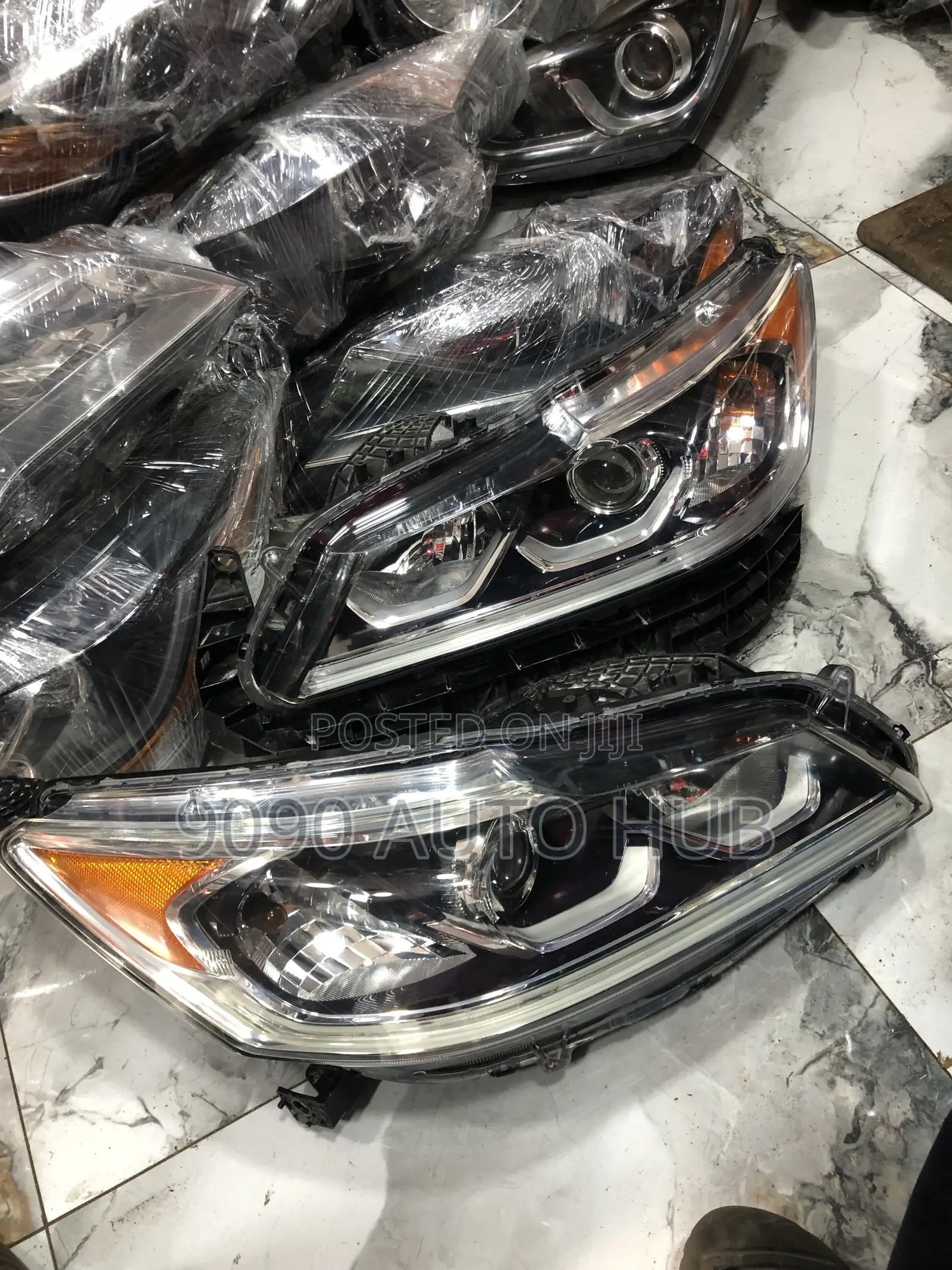 2016,17 Honda Accord Headlight