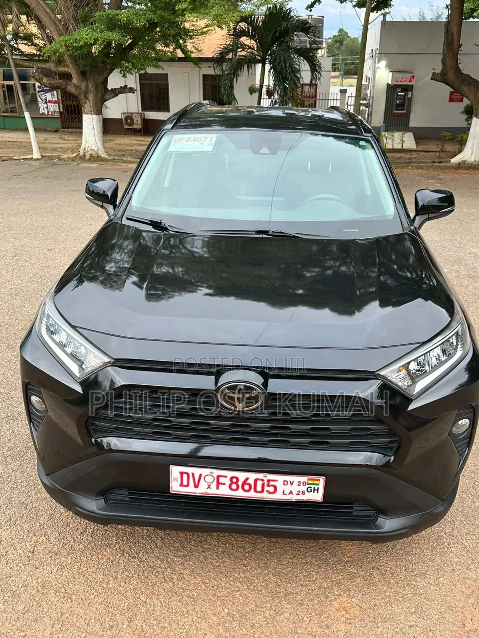 Toyota RAV4 XLE AWD 2020 Black