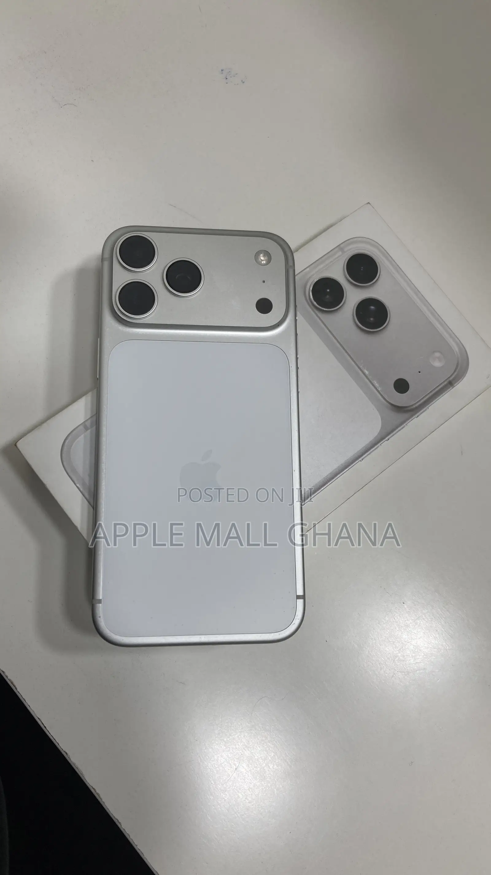 New Apple iPhone 17 Pro 256 GB Silver