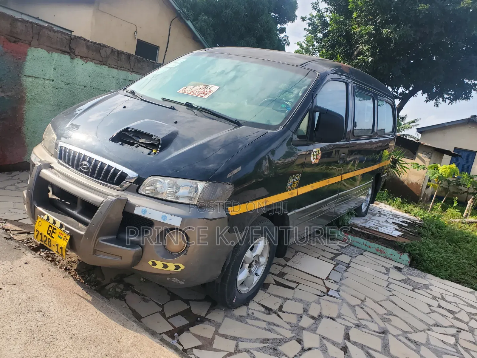 Hyundai H1 2005 Black
