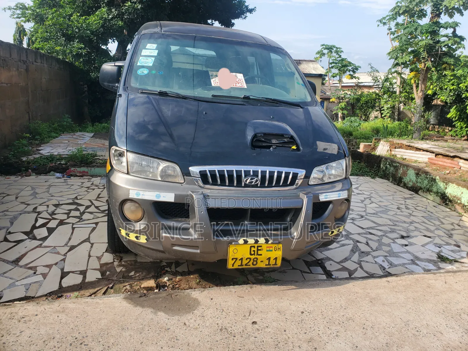 Hyundai H1 2005 Black
