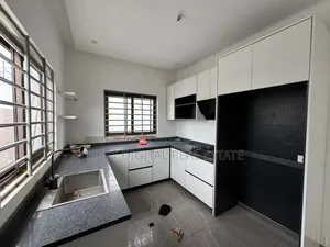 3bdrm House in First Digital Real, Ghana Link Area for rent