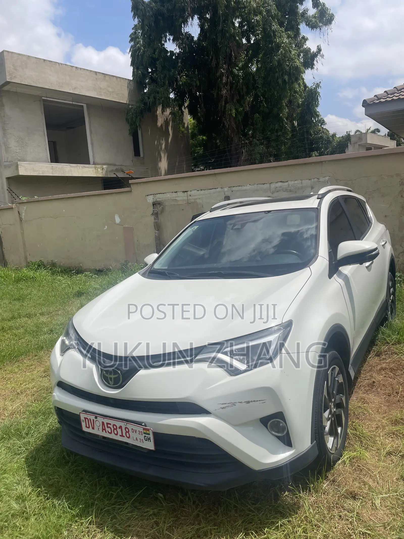 Toyota RAV4 2019 White