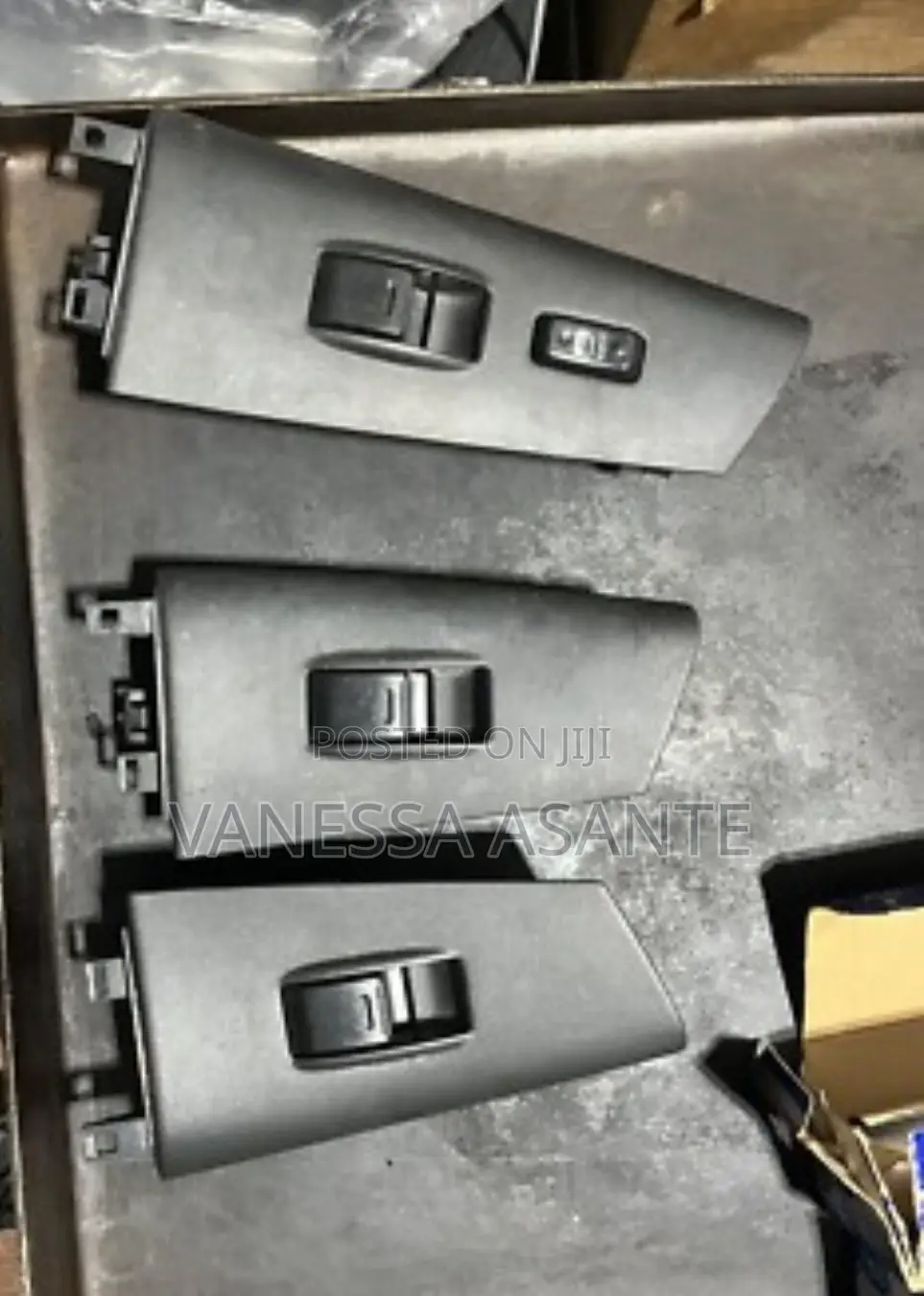 Toyota Corolla 2009 Door Switch Set