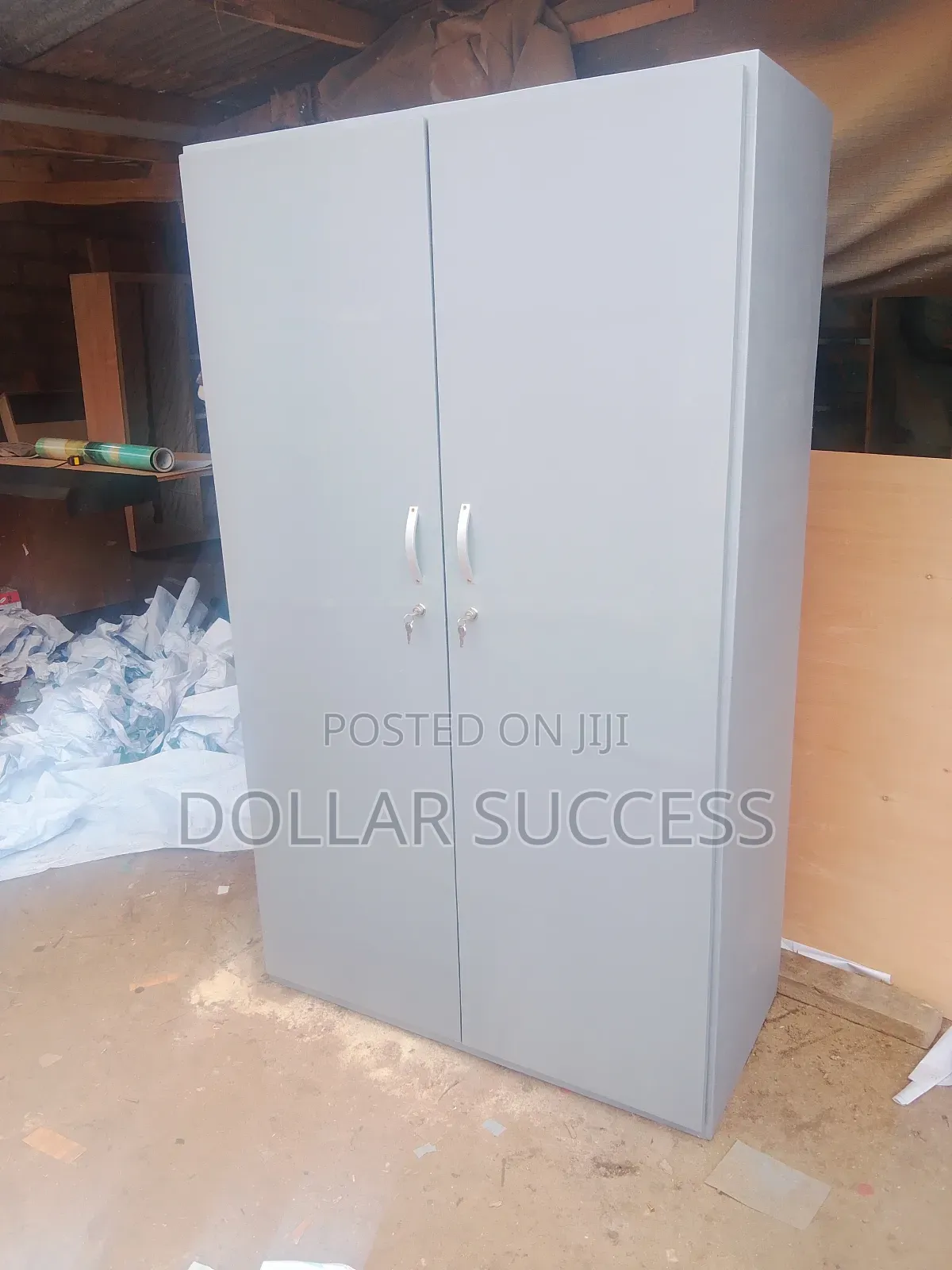 2 in 1 Wardrobe Is Available