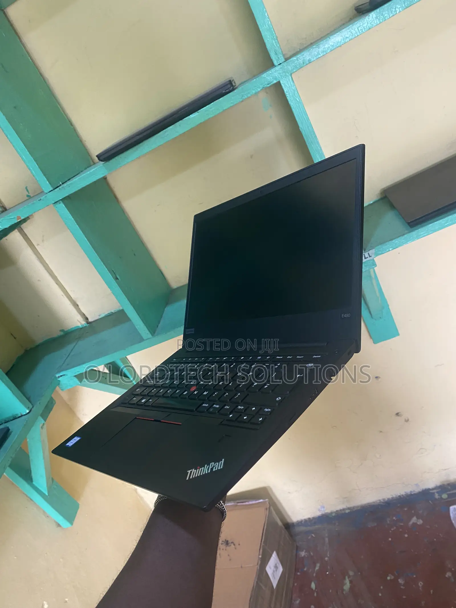 Laptop Lenovo ThinkPad E495 8GB Intel Core i5 SSD 256GB
