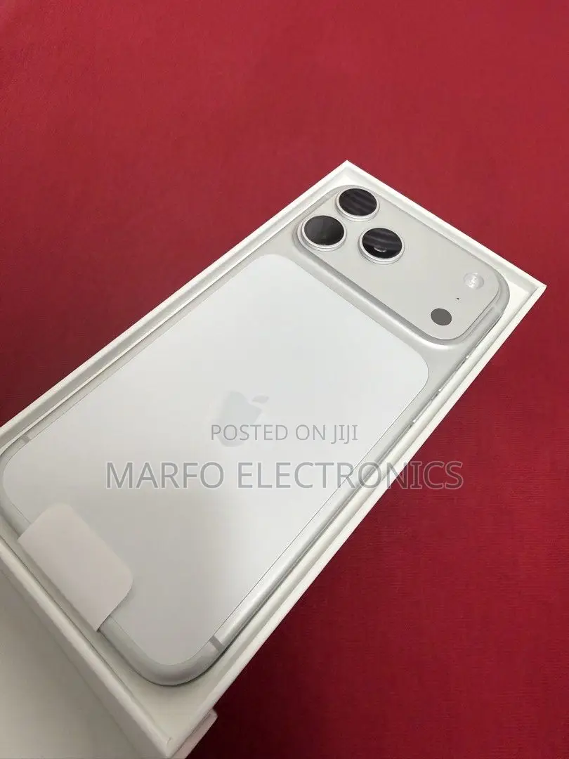 New Apple iPhone 17 Pro Max 1 TB Silver