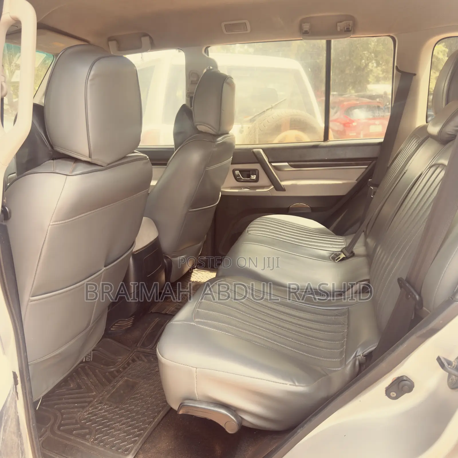 Mitsubishi Pajero 2010 Silver
