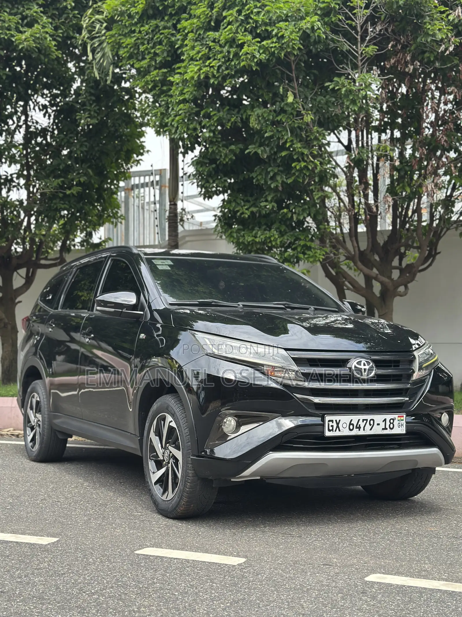 Toyota Rush 1.5 AWD 2018 Black