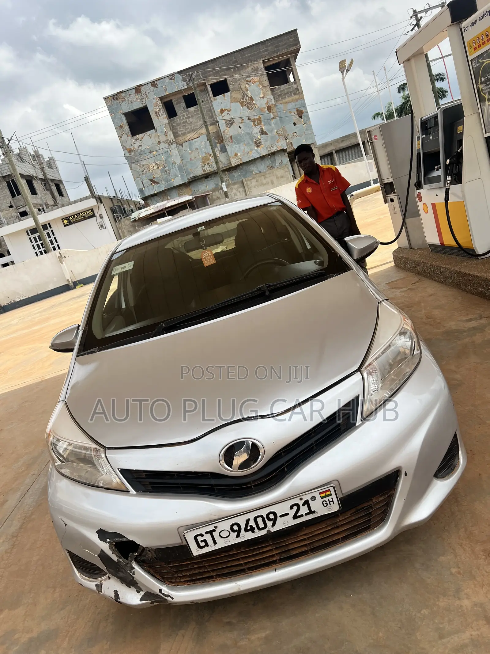 Toyota Vitz 2012 Gray