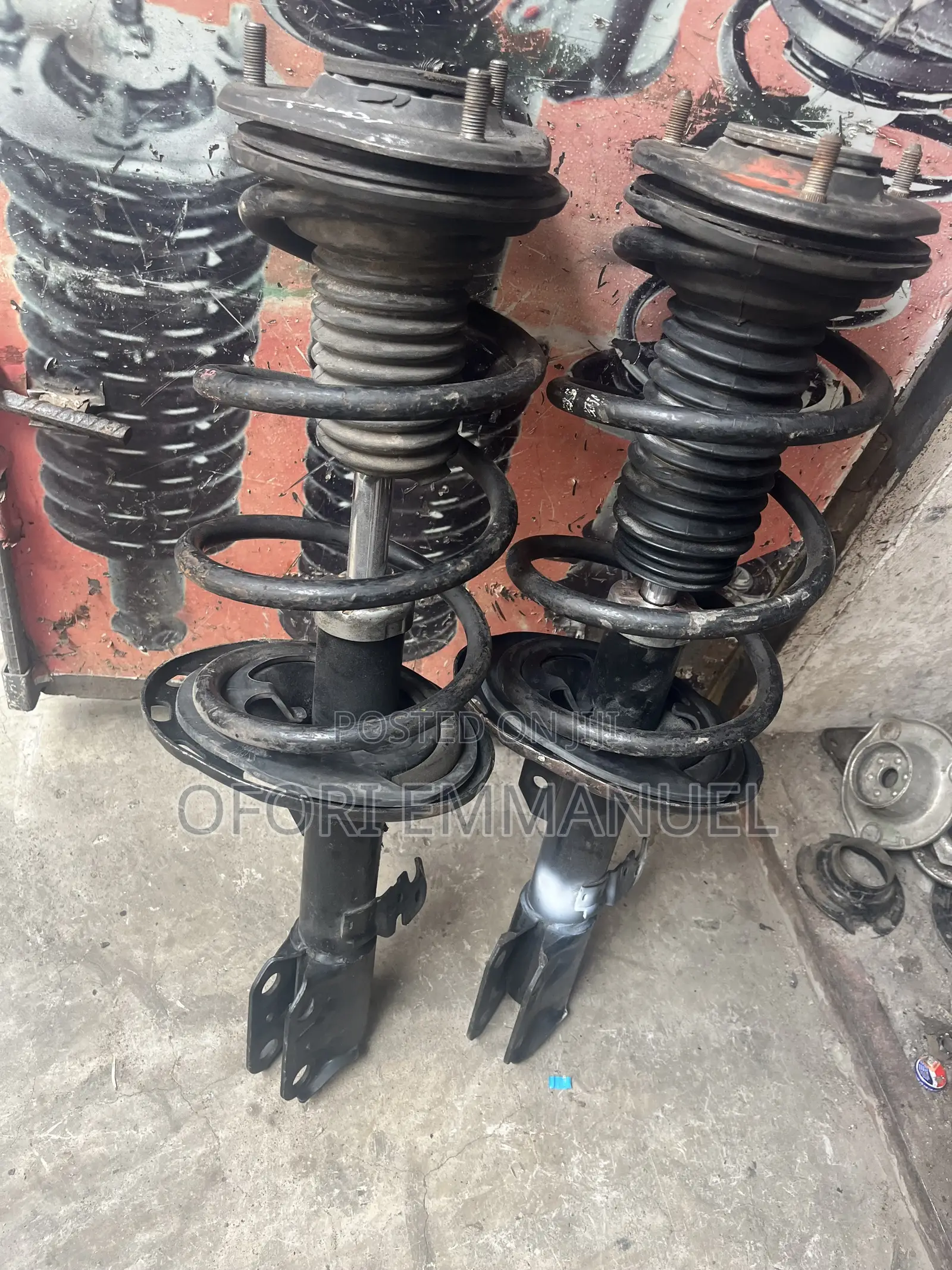 Voxy Front Shocks