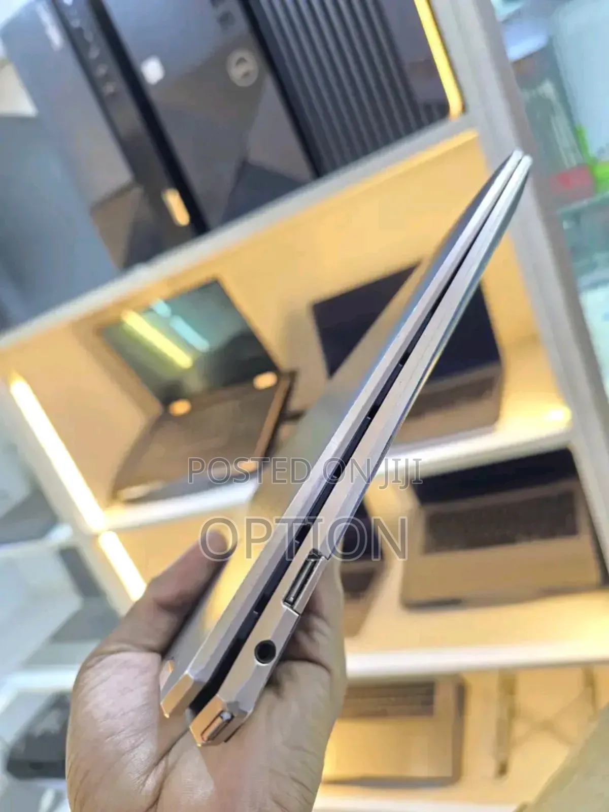 New Laptop HP Spectre X360 13 32GB Intel Core i7 SSD 1T